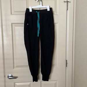 Black Figs Jogger Scrub bottoms Size XS/P